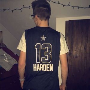 Meet your Posher, Brock